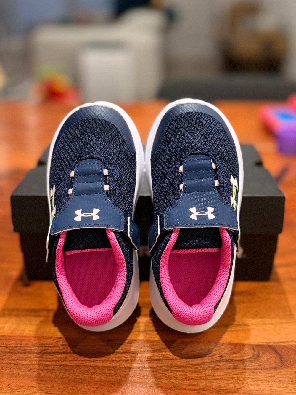 New Sz 8K Under Armour UA GINF Surge 4 AC Shoes Sneakers Blue Pink Girls Kids